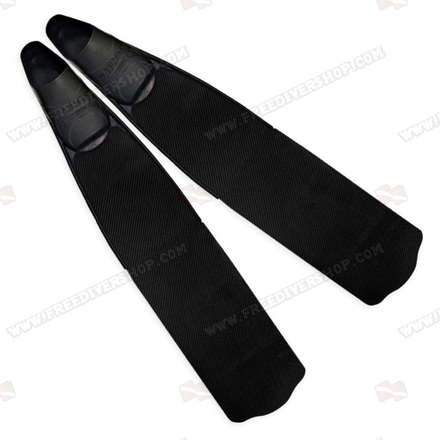 Carbon fiber fins for spearfishing and freediving customized