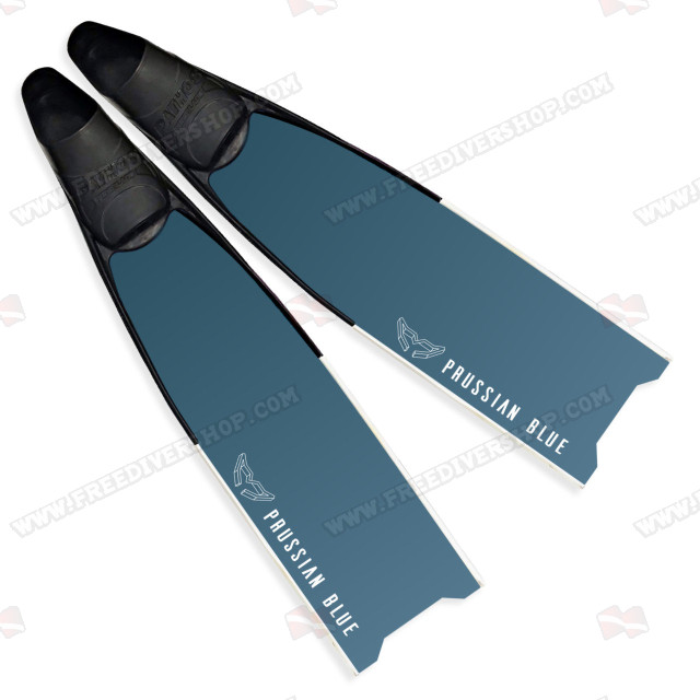 Prussian Blue Navy Blue Fins